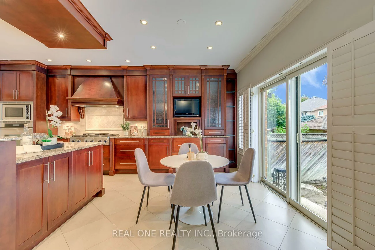 1206, Lindenrock, 1009 - JC Joshua Creek, Oakville