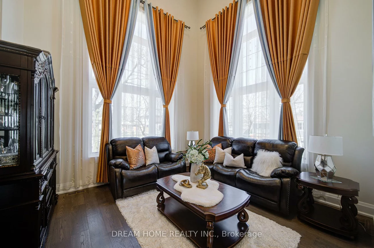 476, TENNYSON, 1020 - WO West, Oakville