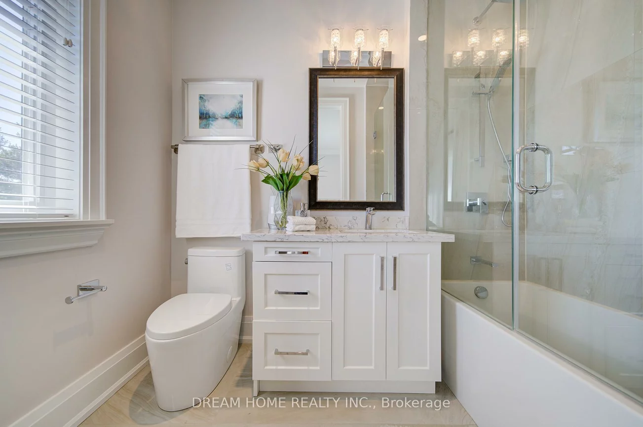 476, TENNYSON, 1020 - WO West, Oakville