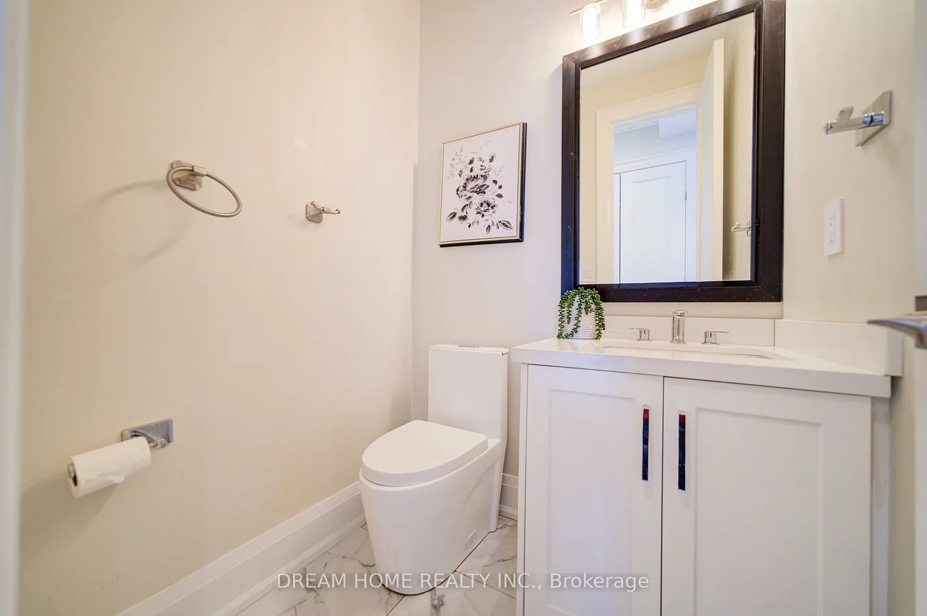 476, TENNYSON, 1020 - WO West, Oakville