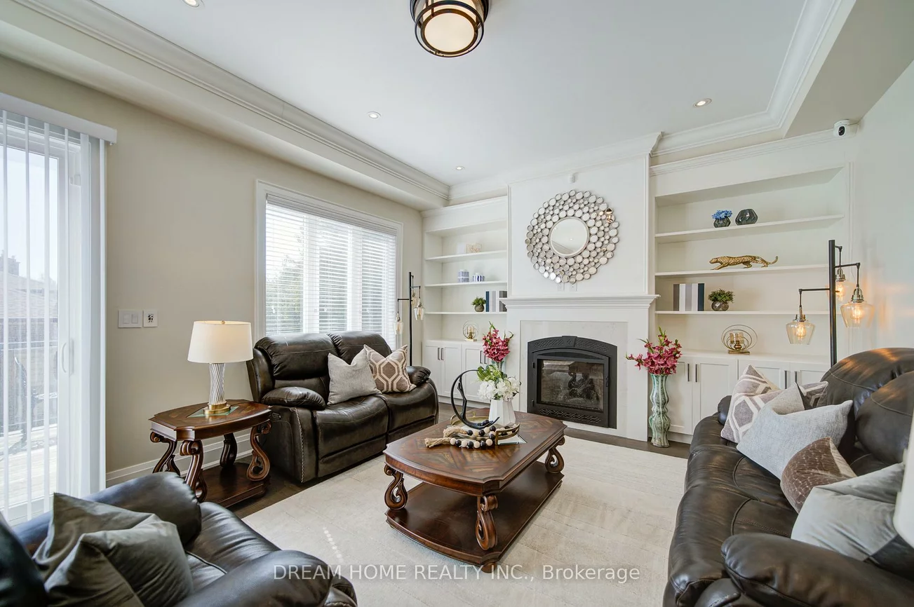 476, TENNYSON, 1020 - WO West, Oakville