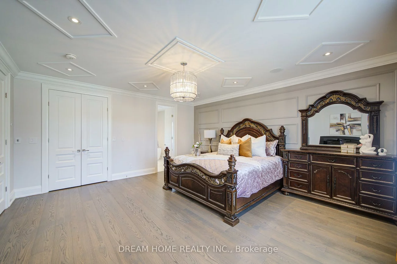 476, TENNYSON, 1020 - WO West, Oakville