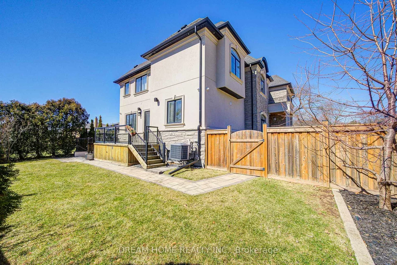 476, TENNYSON, 1020 - WO West, Oakville