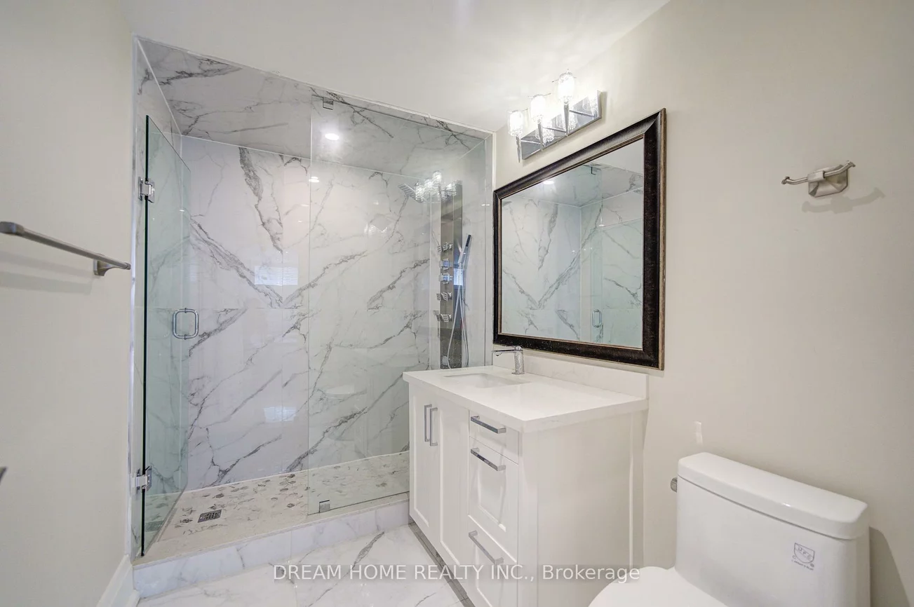 476, TENNYSON, 1020 - WO West, Oakville