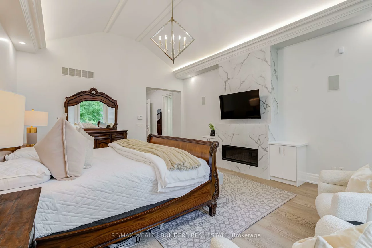 45, Shorewood, 1017 - SW Southwest, Oakville