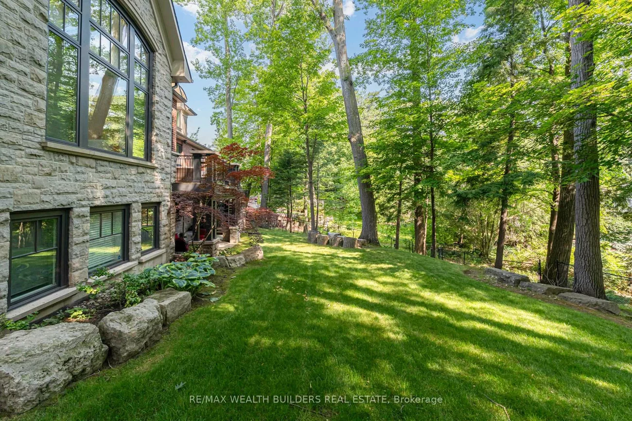 45, Shorewood, 1017 - SW Southwest, Oakville