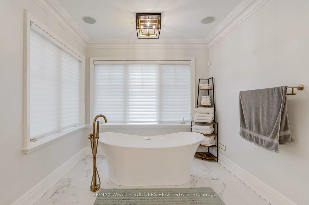 45, Shorewood, 1017 - SW Southwest, Oakville
