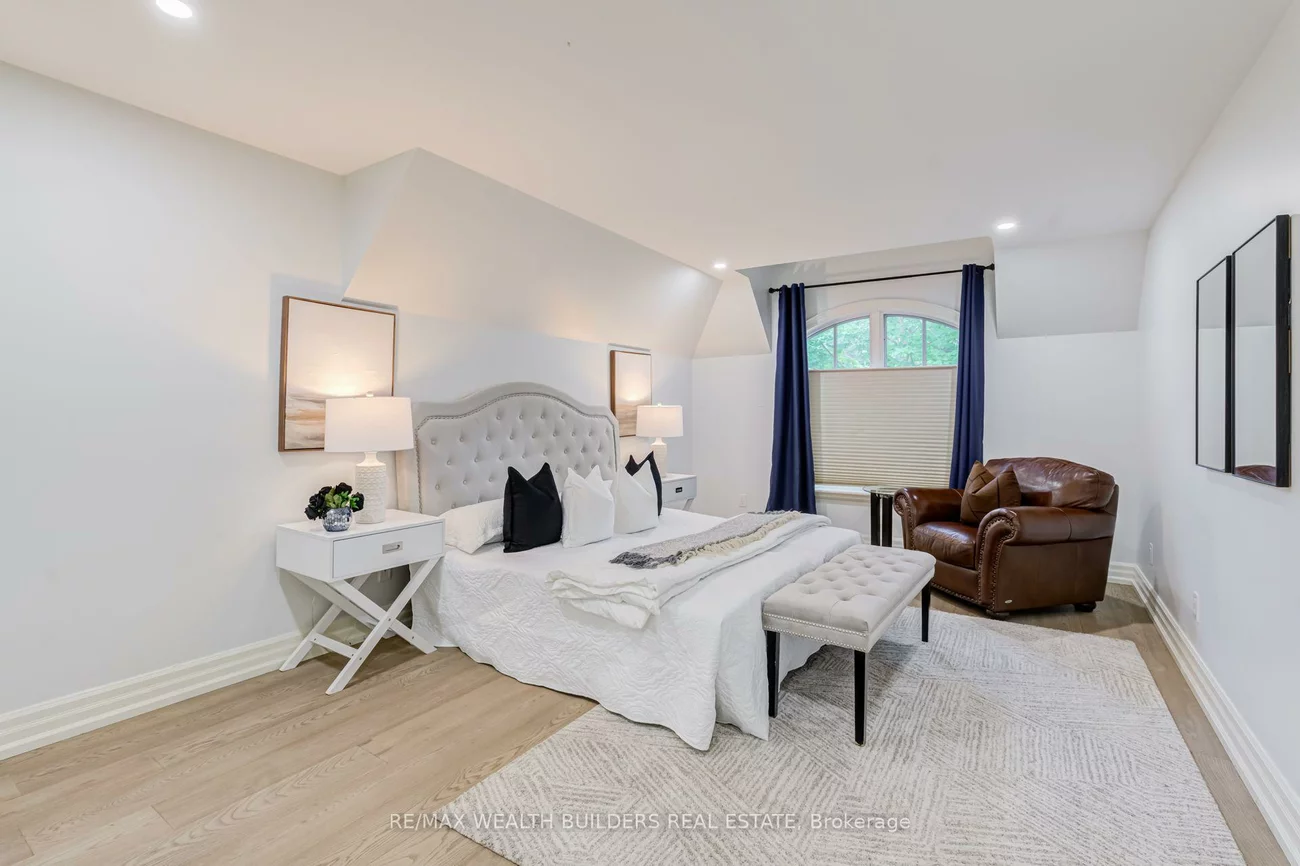 45, Shorewood, 1017 - SW Southwest, Oakville