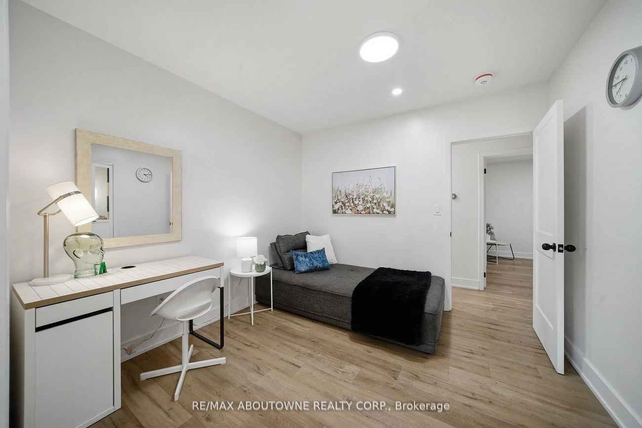 2066, Rebecca, 1001 - BR Bronte, Oakville