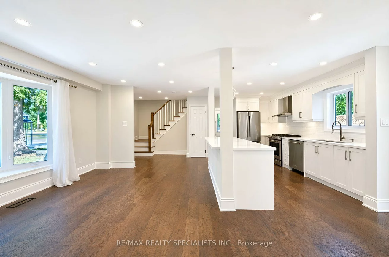 8, CULHAM, 1003 - CP College Park, Oakville