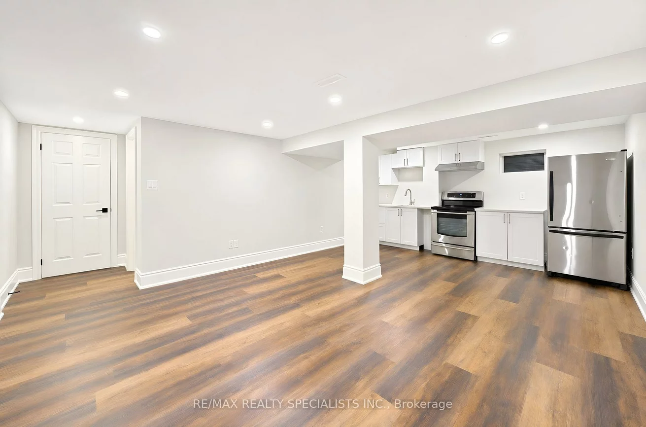 8, CULHAM, 1003 - CP College Park, Oakville