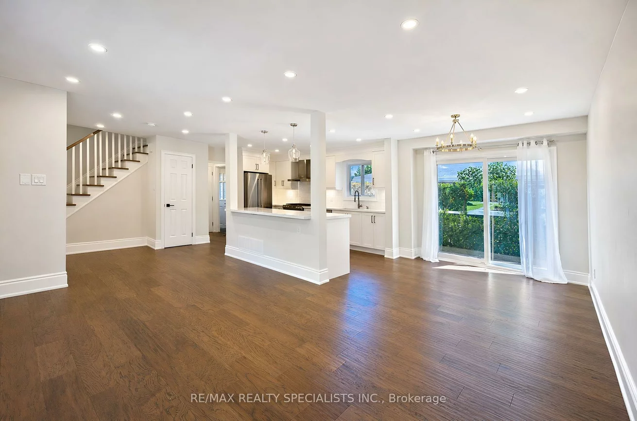 8, CULHAM, 1003 - CP College Park, Oakville