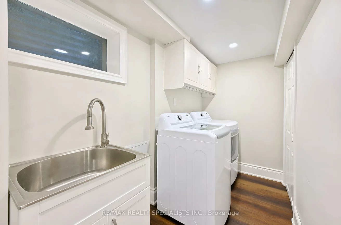 8, CULHAM, 1003 - CP College Park, Oakville