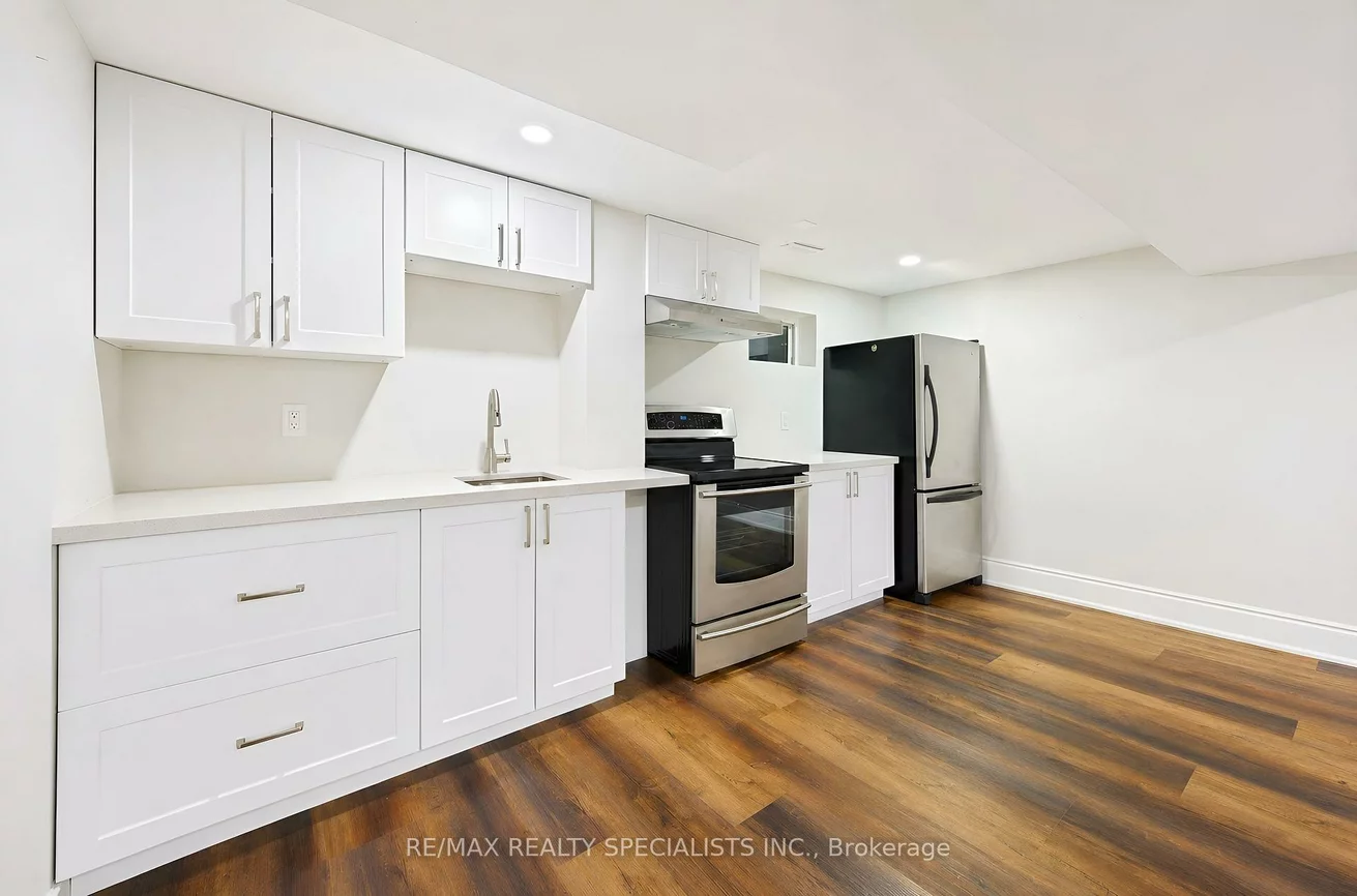 8, CULHAM, 1003 - CP College Park, Oakville