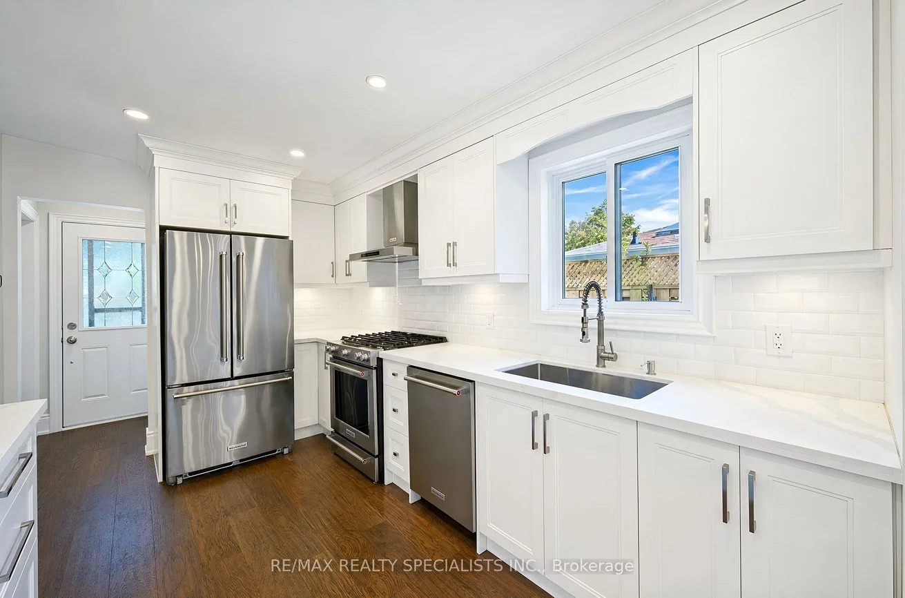 8, CULHAM, 1003 - CP College Park, Oakville
