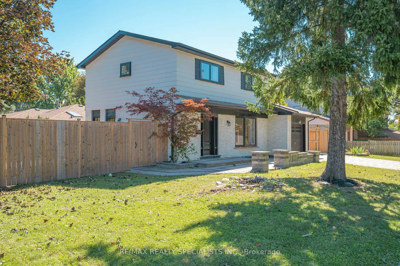 8, CULHAM, 1003 - CP College Park, Oakville