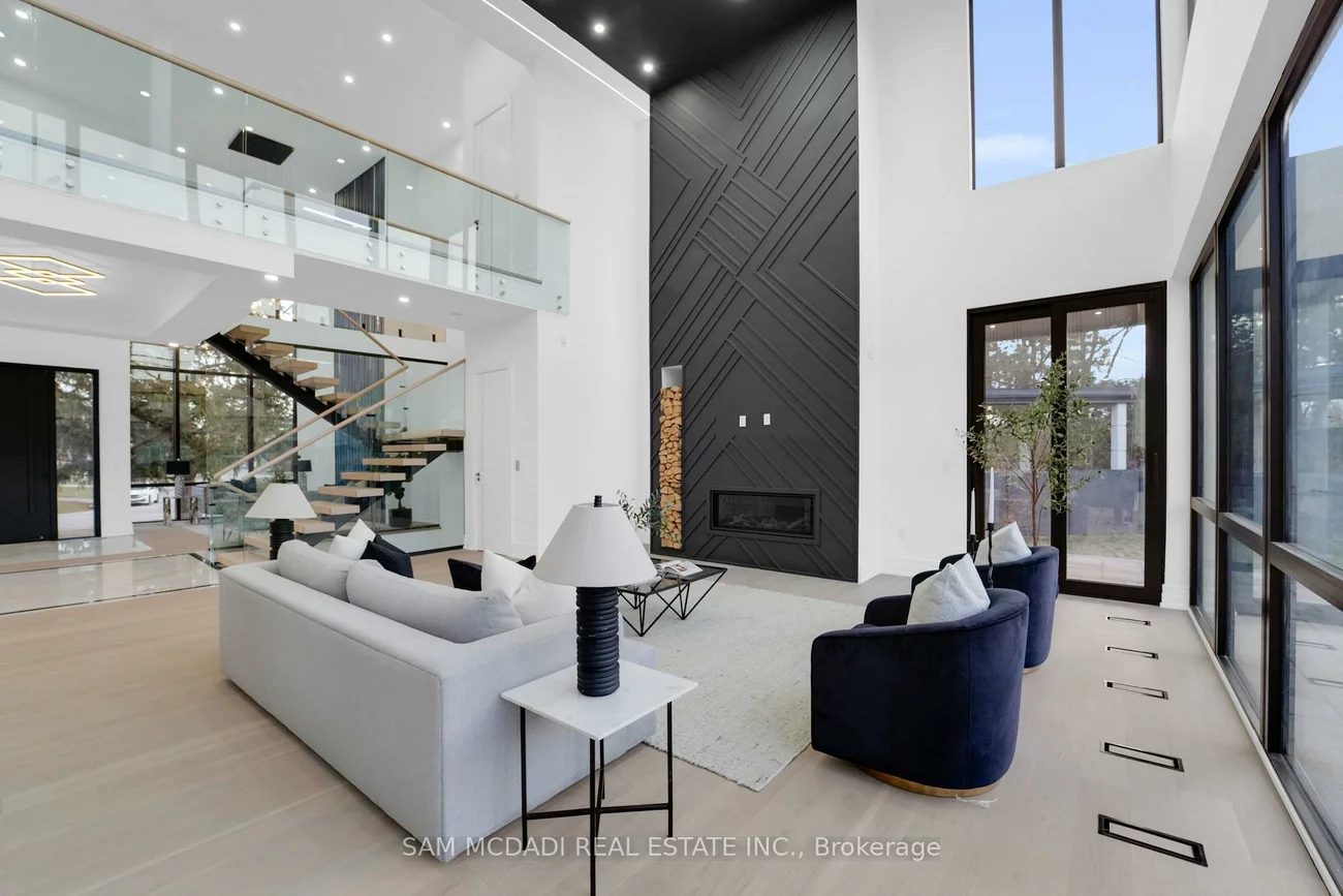 468, Saville, 1020 - WO West, Oakville