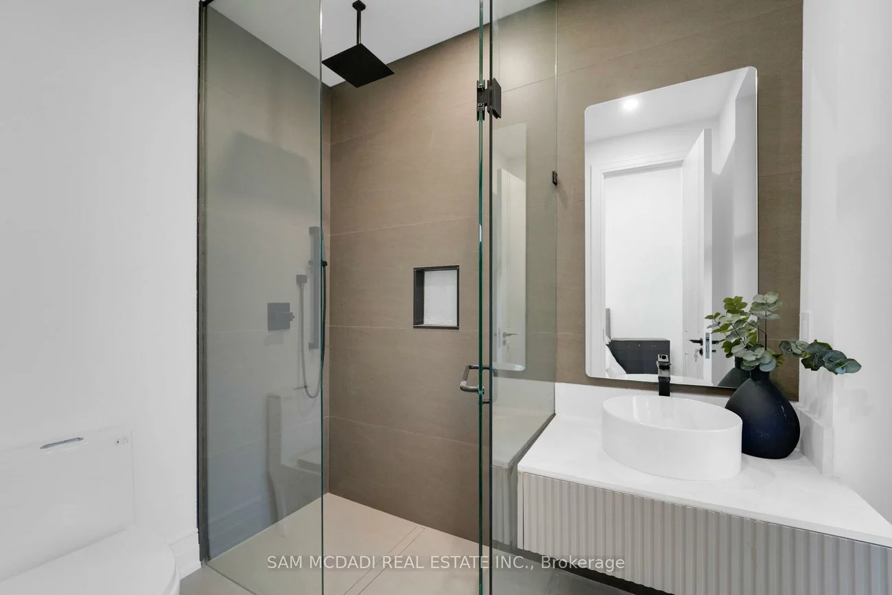468, Saville, 1020 - WO West, Oakville