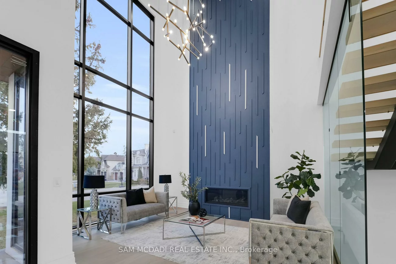 468, Saville, 1020 - WO West, Oakville