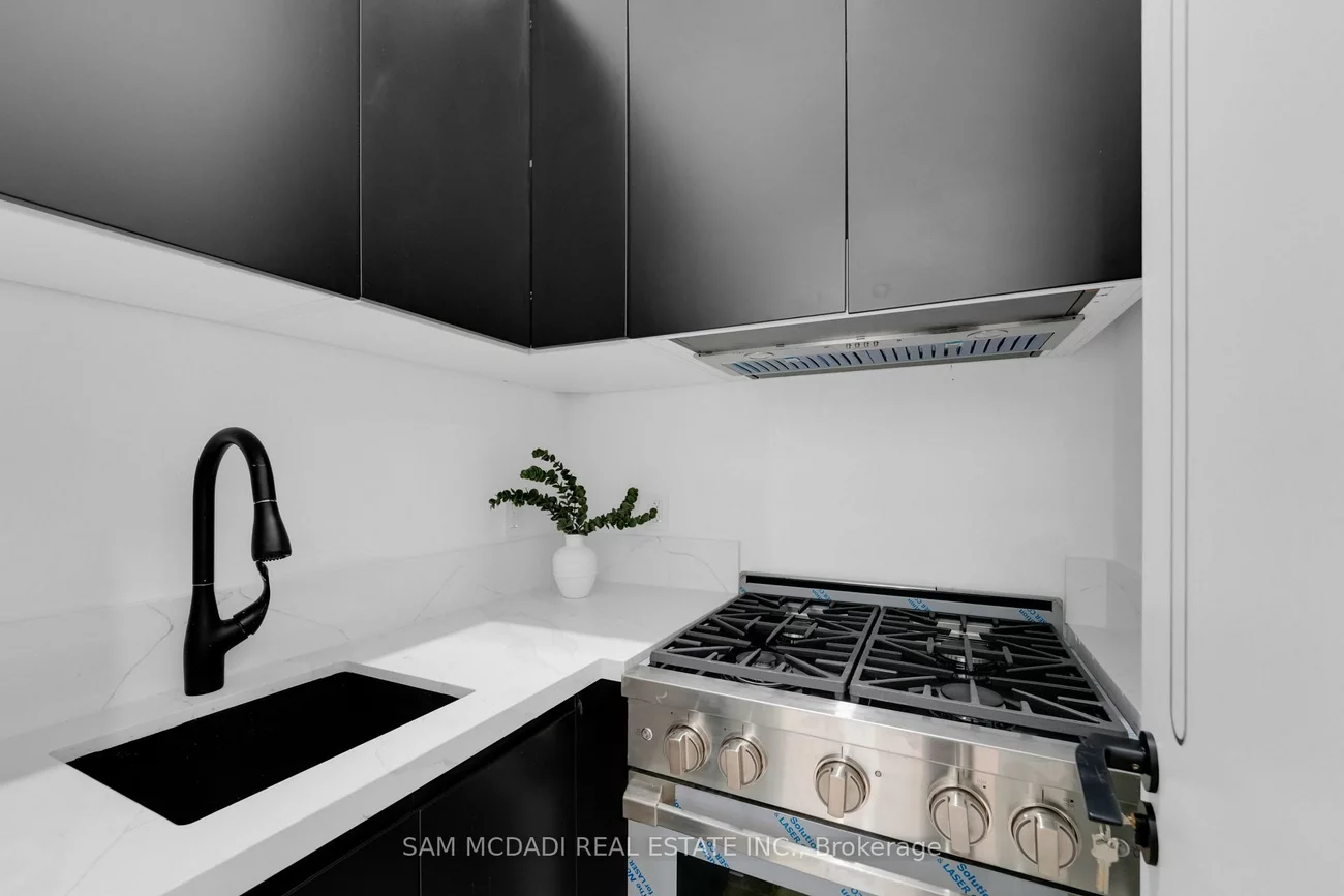468, Saville, 1020 - WO West, Oakville