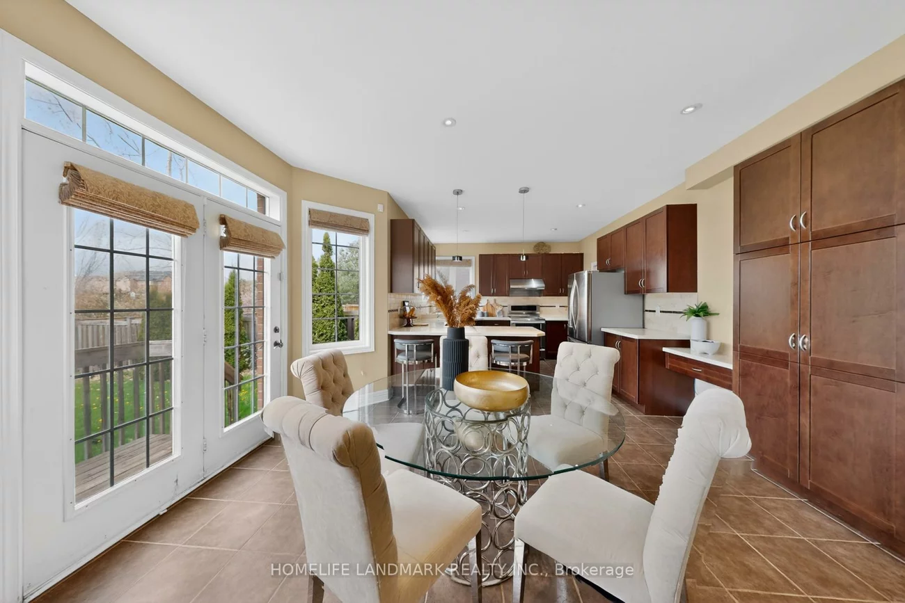 2481, Whistling Springs, 1019 - WM Westmount, Oakville