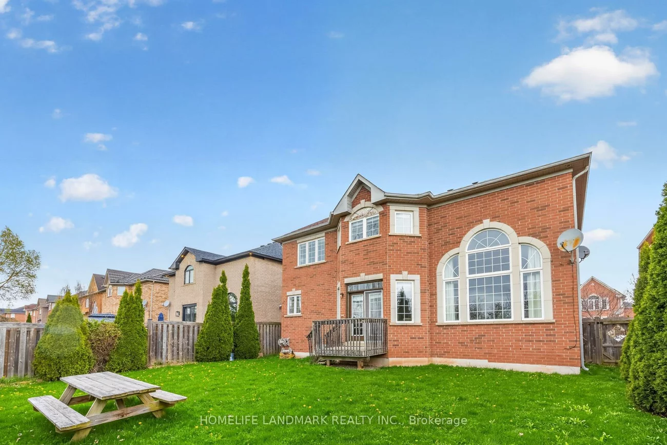 2481, Whistling Springs, 1019 - WM Westmount, Oakville
