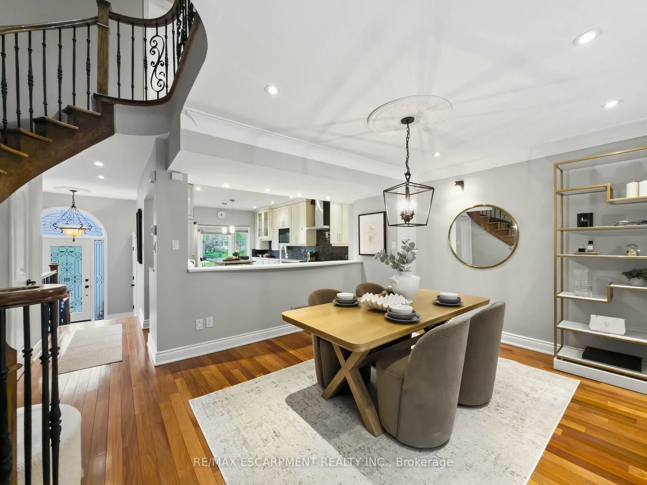 45, Tradewind, 1001 - BR Bronte, Oakville