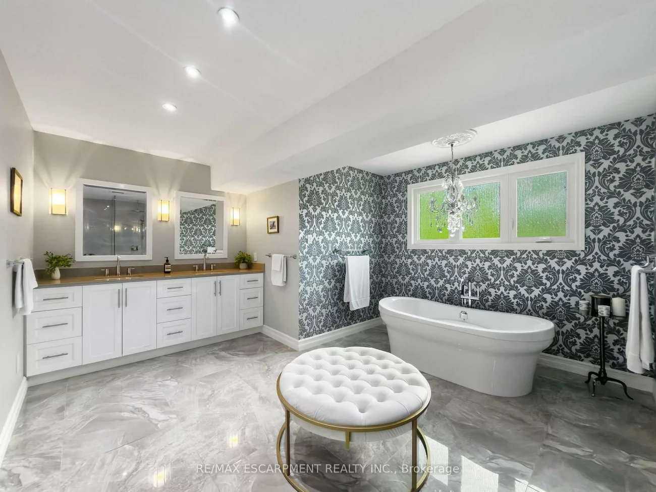 45, Tradewind, 1001 - BR Bronte, Oakville