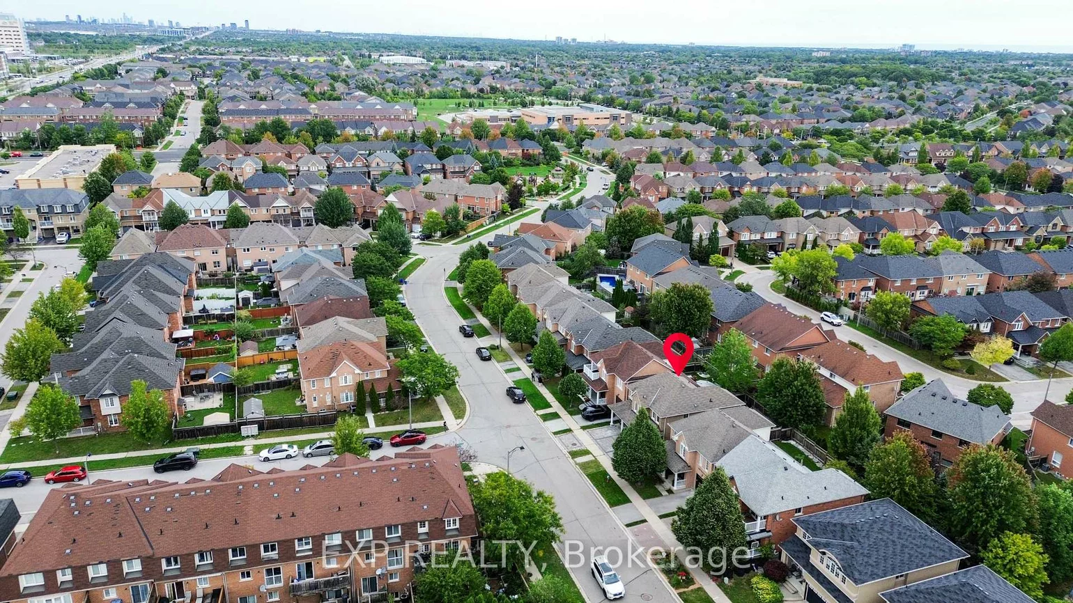2276, Fairmount, 1019 - WM Westmount, Oakville