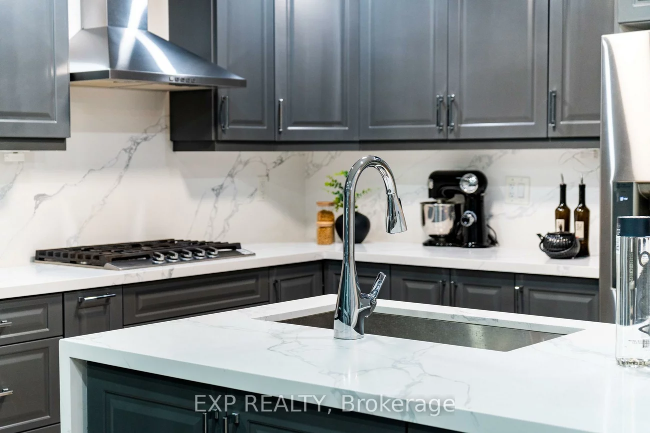 2276, Fairmount, 1019 - WM Westmount, Oakville