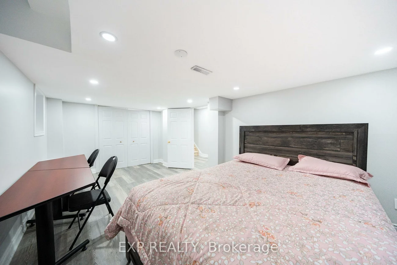 2276, Fairmount, 1019 - WM Westmount, Oakville