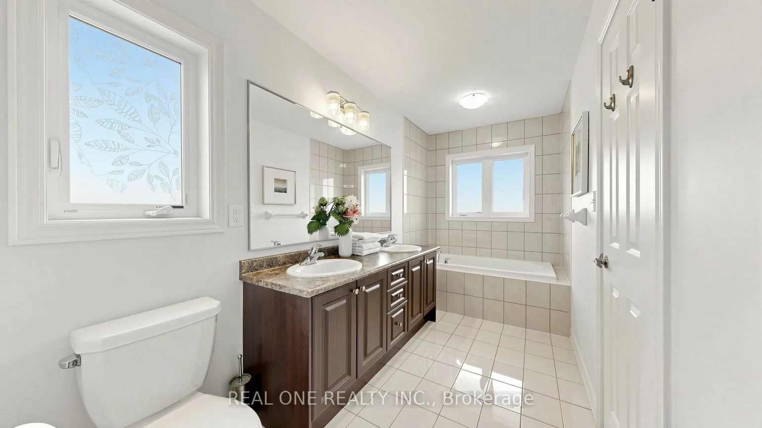 488, George Ryan, 1010 - JM Joshua Meadows, Oakville