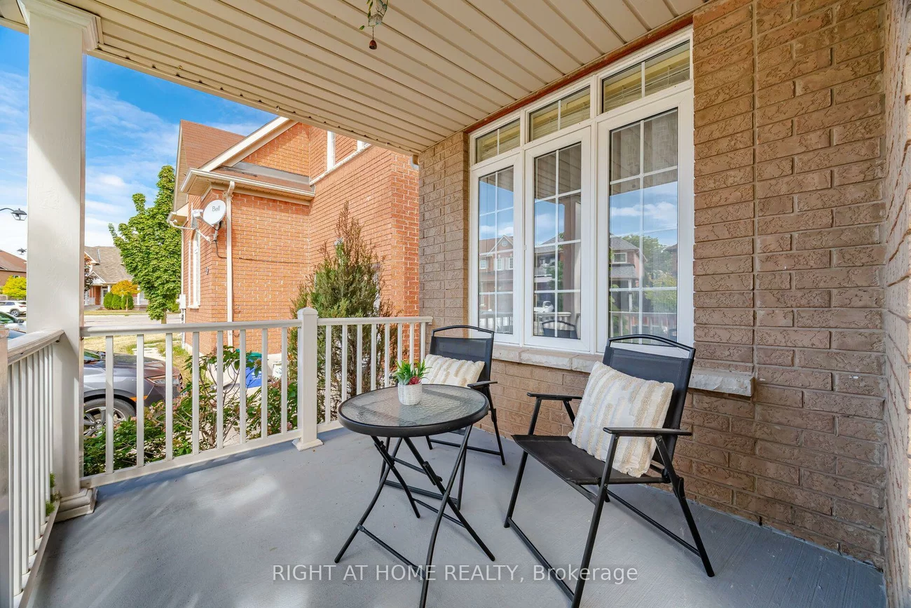2249, Crestmont, 1019 - WM Westmount, Oakville