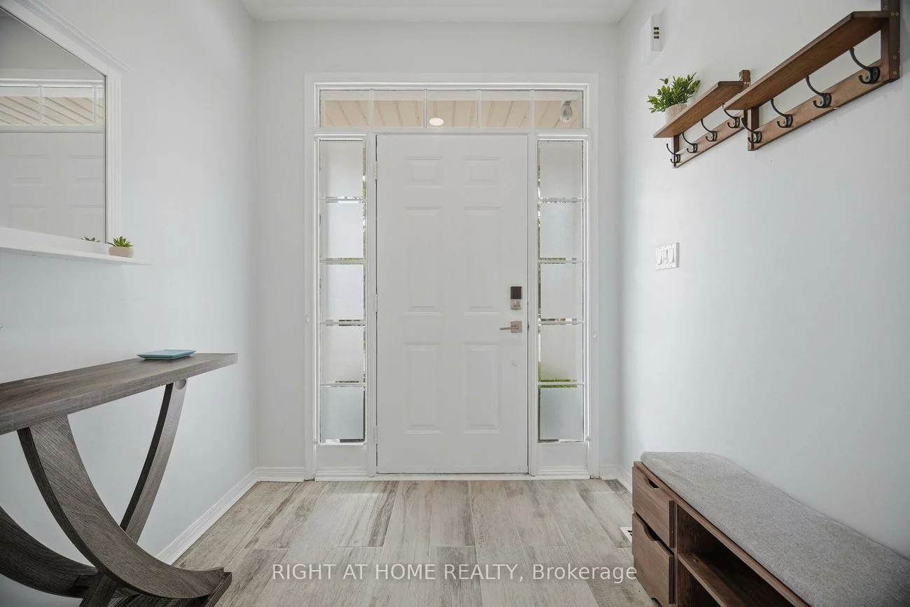 2249, Crestmont, 1019 - WM Westmount, Oakville