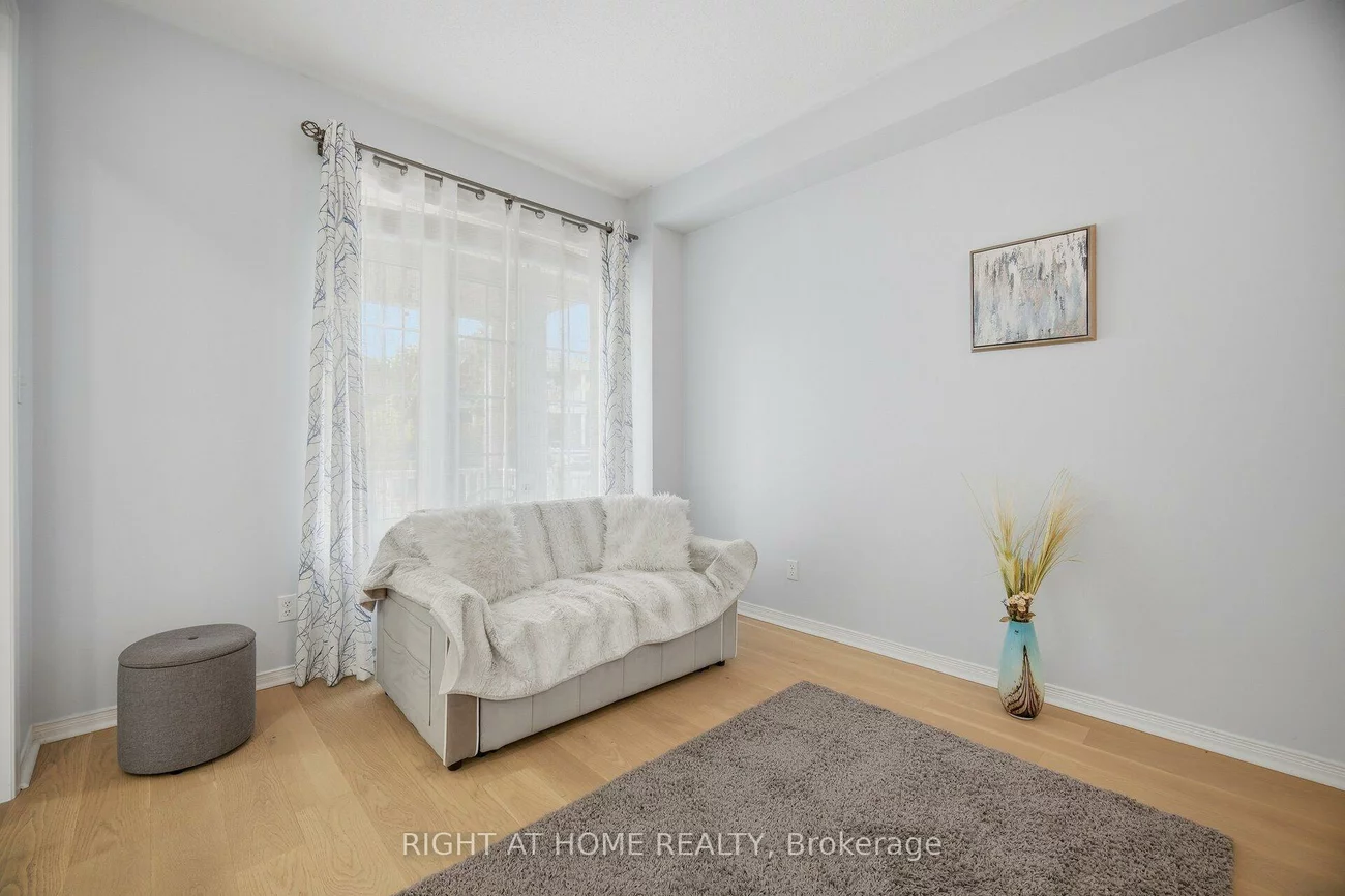 2249, Crestmont, 1019 - WM Westmount, Oakville