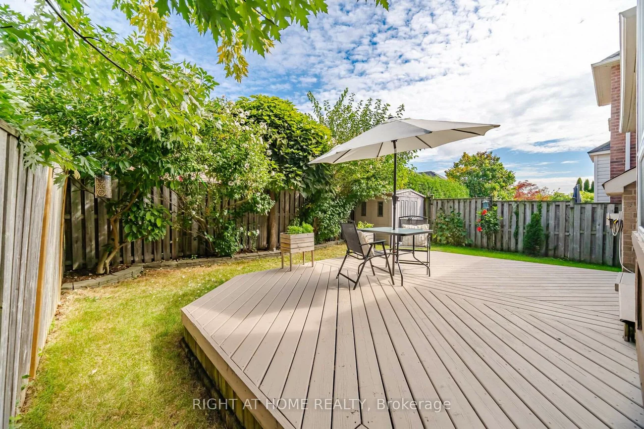 2249, Crestmont, 1019 - WM Westmount, Oakville