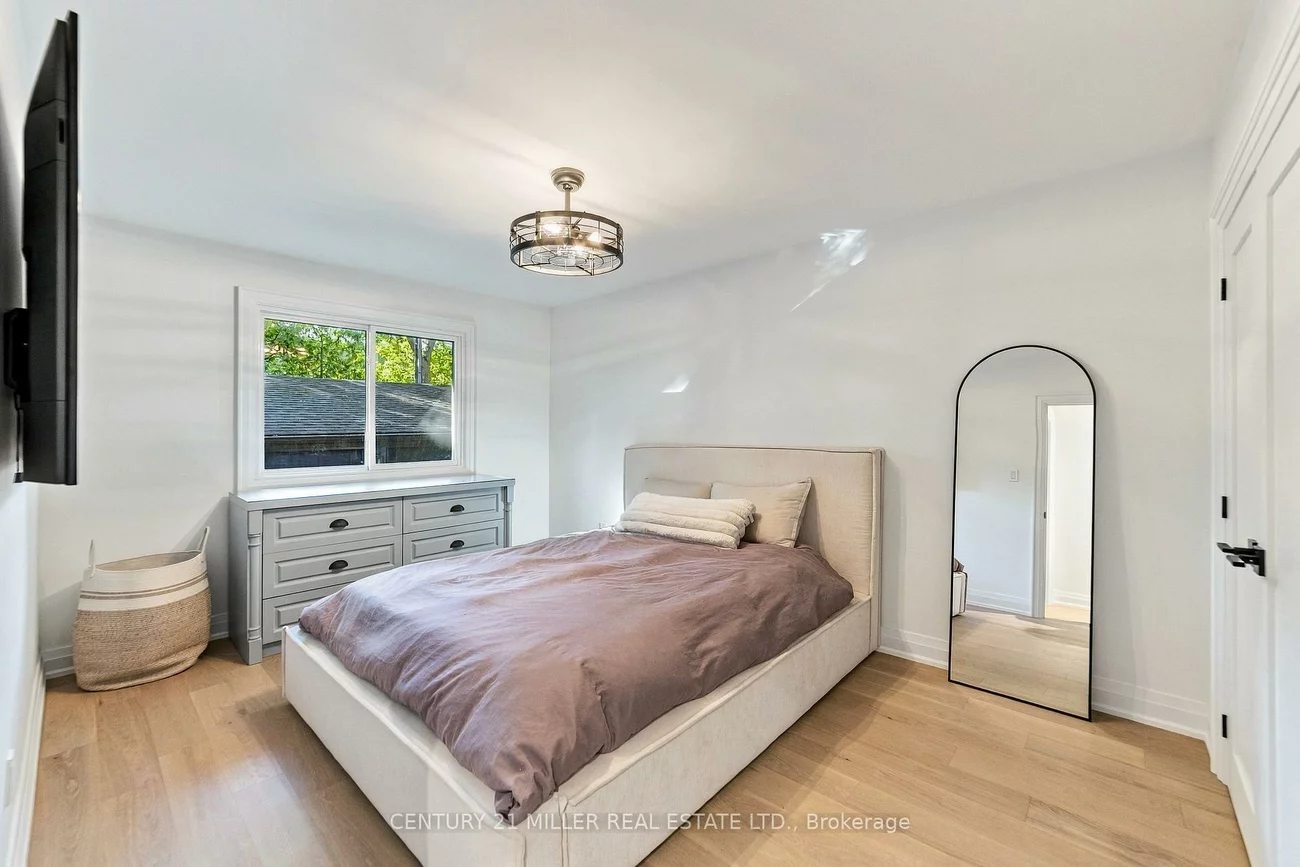 1200, Ingledene, 1005 - FA Falgarwood, Oakville