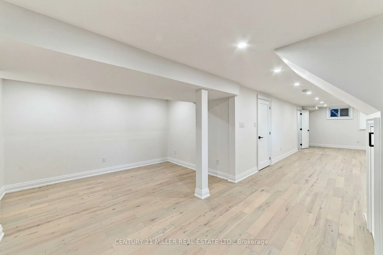 1200, Ingledene, 1005 - FA Falgarwood, Oakville