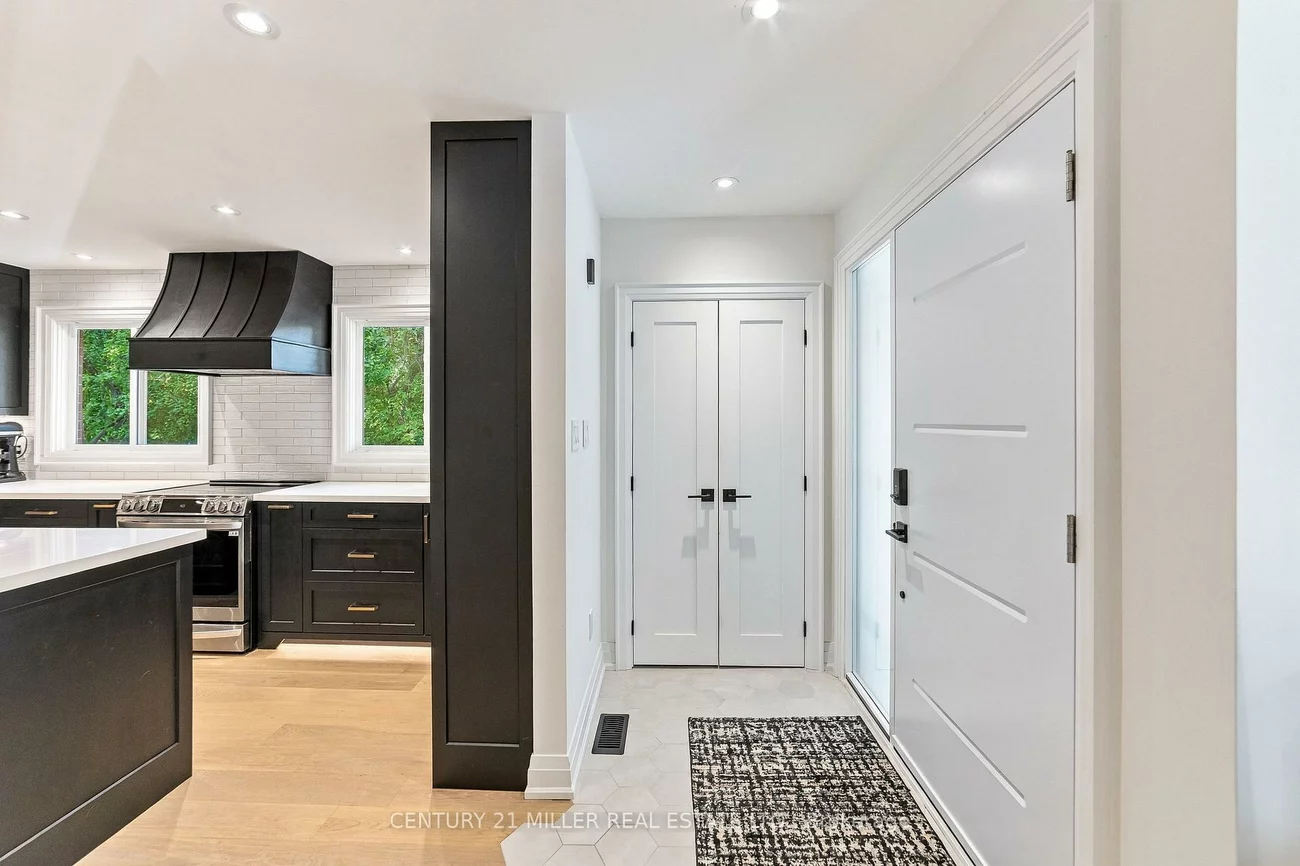1200, Ingledene, 1005 - FA Falgarwood, Oakville