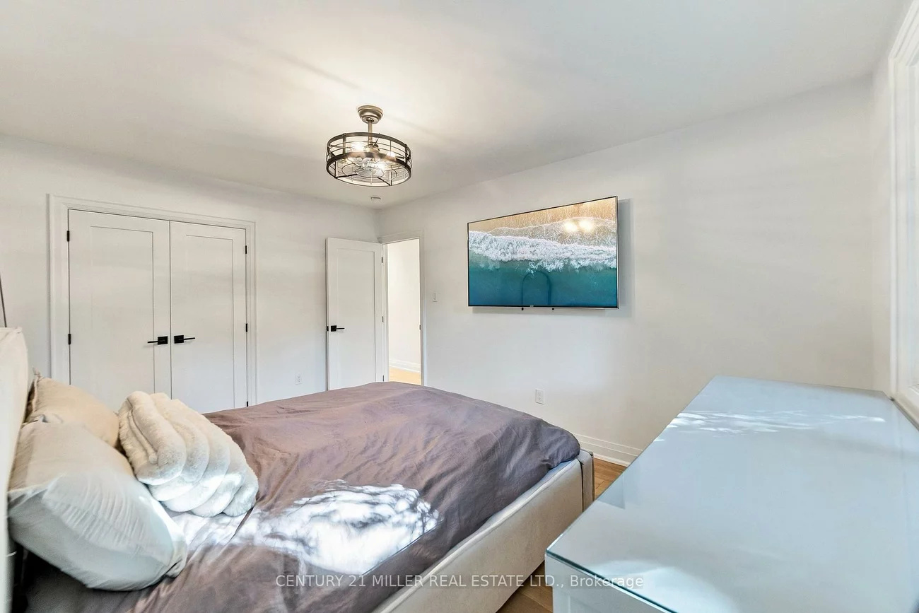 1200, Ingledene, 1005 - FA Falgarwood, Oakville