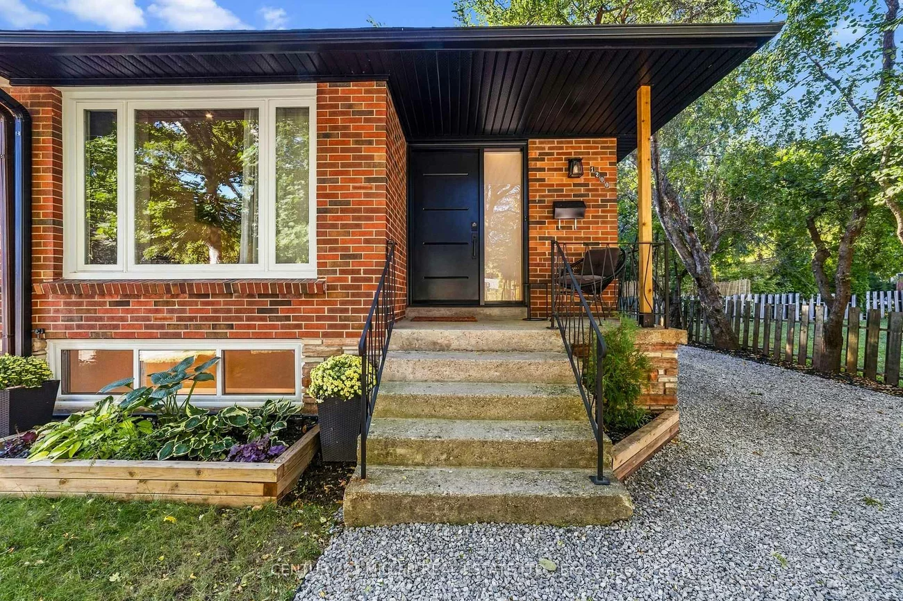 1200, Ingledene, 1005 - FA Falgarwood, Oakville