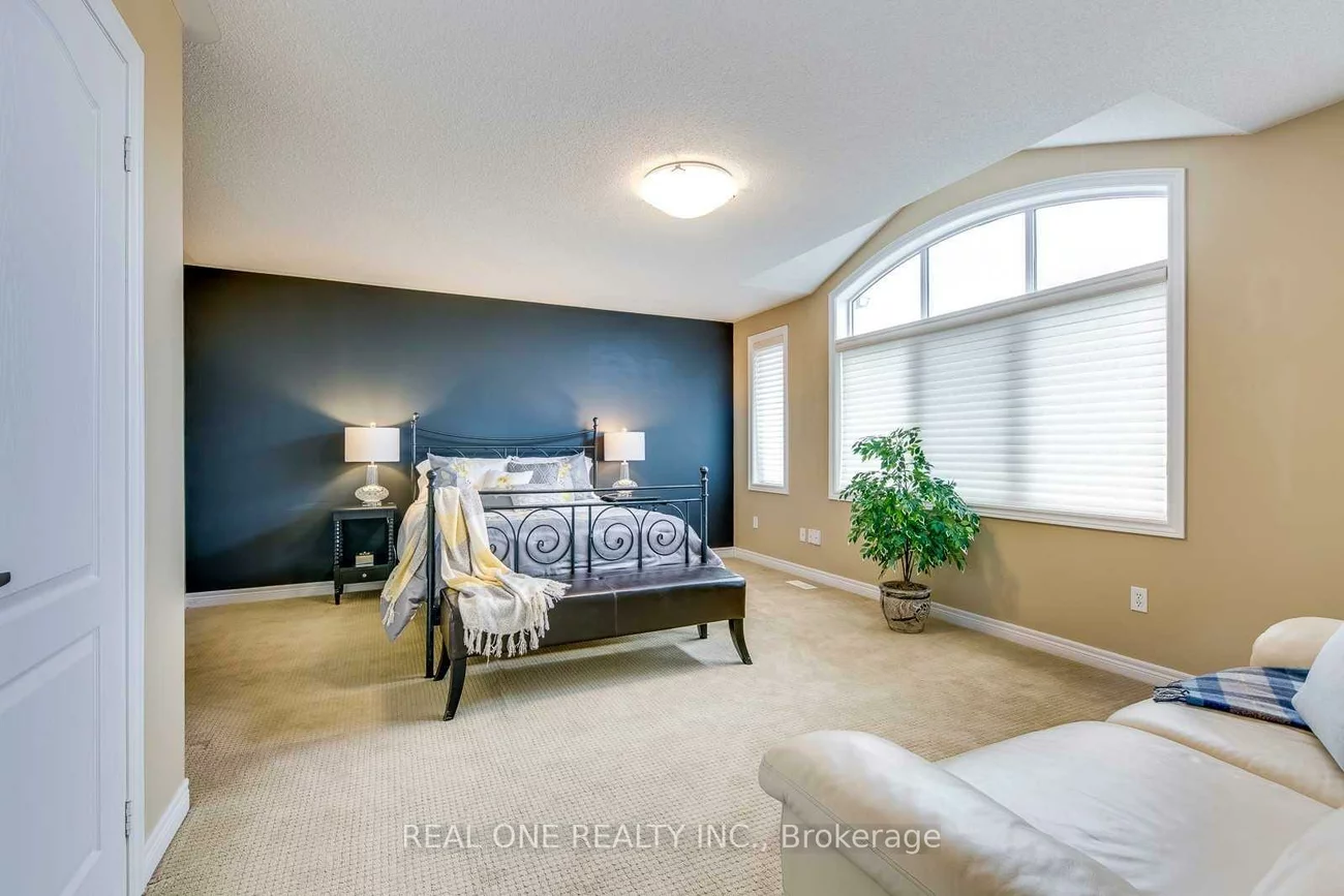 2456, Bon Echo, 1009 - JC Joshua Creek, Oakville