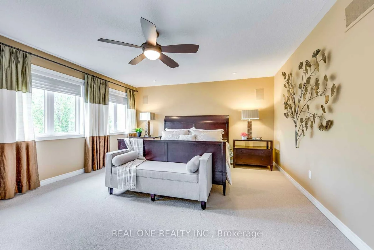 2456, Bon Echo, 1009 - JC Joshua Creek, Oakville