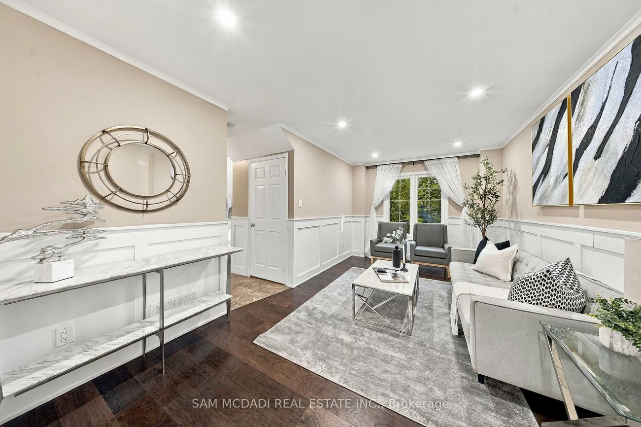2087, Mayflower, 1015 - RO River Oaks, Oakville