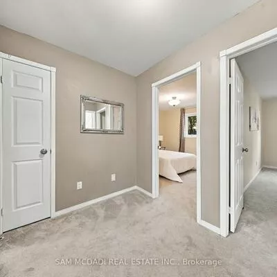 2087, Mayflower, 1015 - RO River Oaks, Oakville