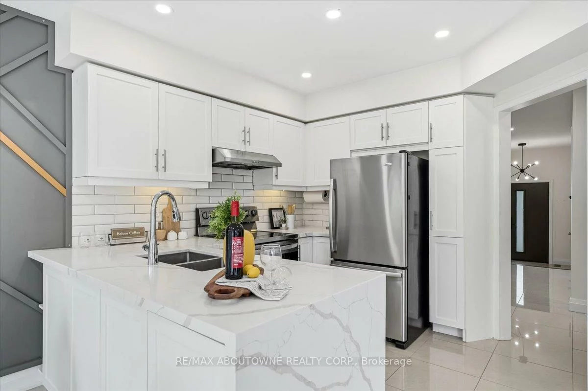 1282, Parkhurst, 1022 - WT West Oak Trails, Oakville