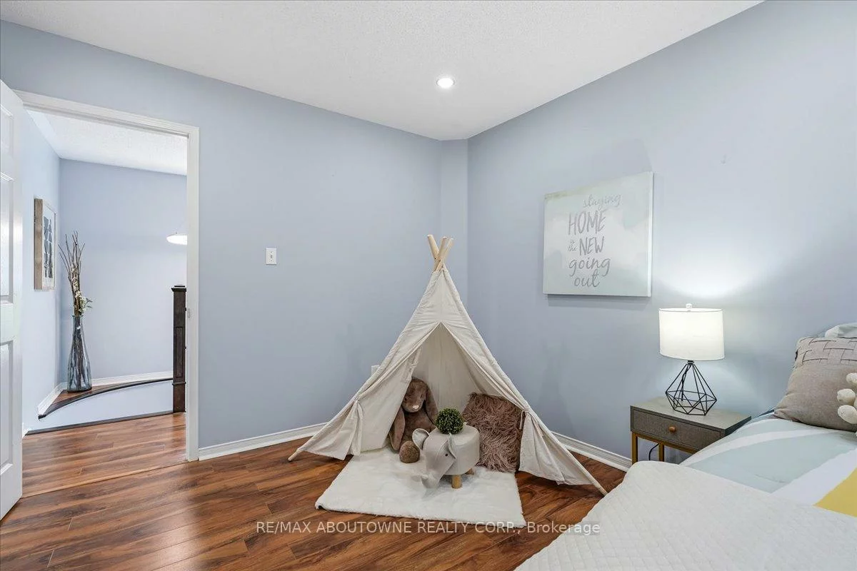 1282, Parkhurst, 1022 - WT West Oak Trails, Oakville