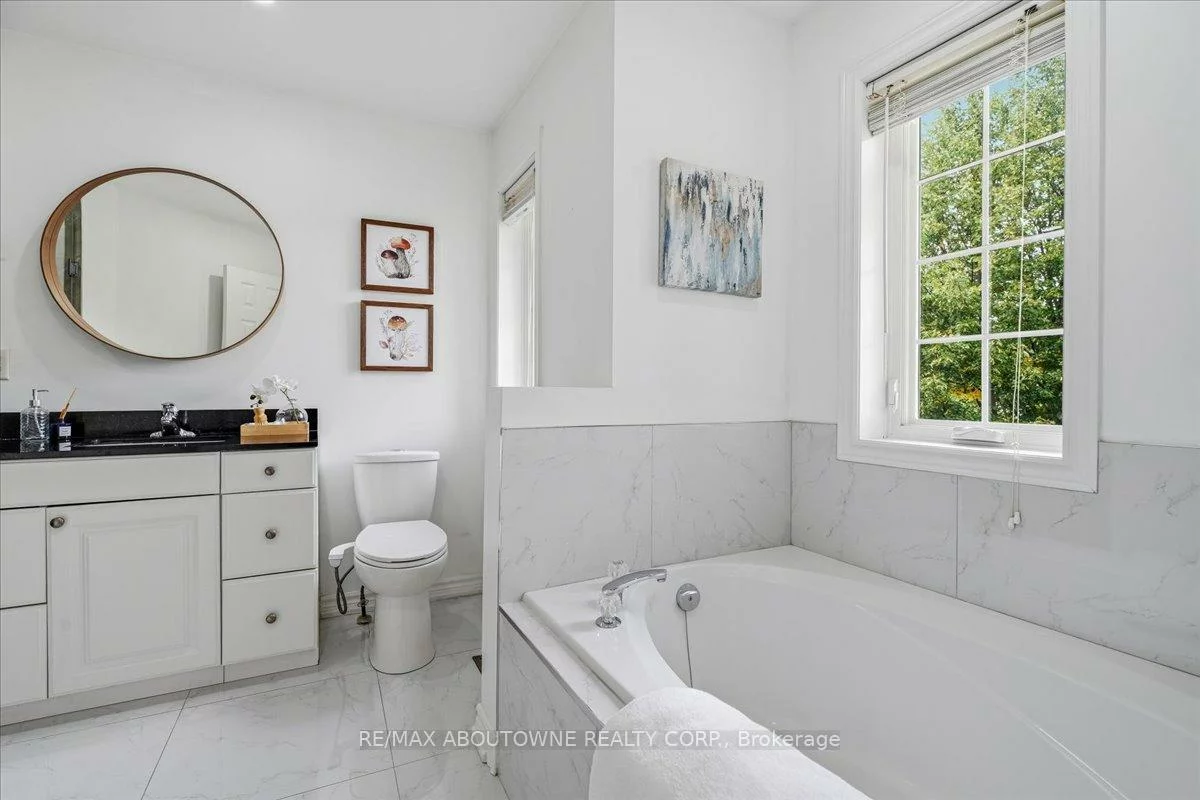 1282, Parkhurst, 1022 - WT West Oak Trails, Oakville