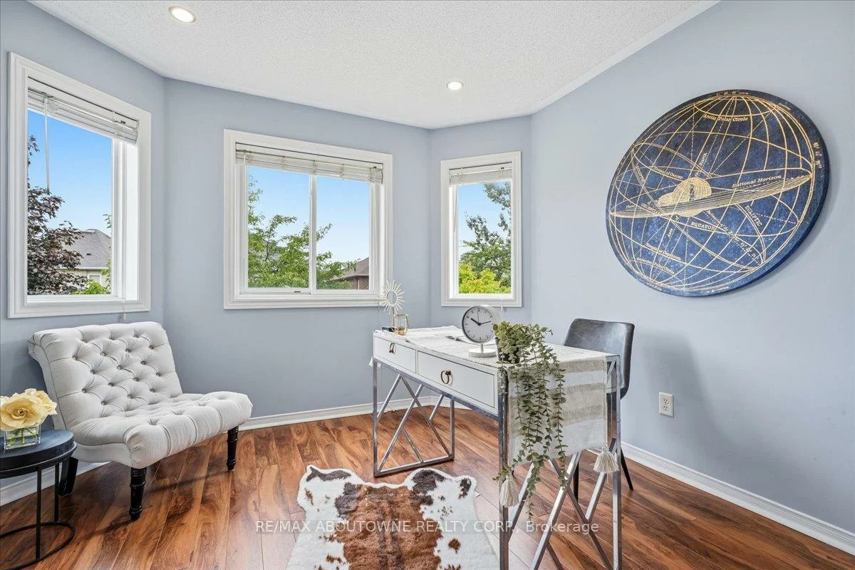 1282, Parkhurst, 1022 - WT West Oak Trails, Oakville