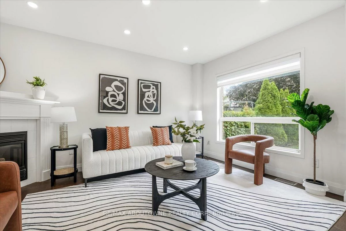 1282, Parkhurst, 1022 - WT West Oak Trails, Oakville